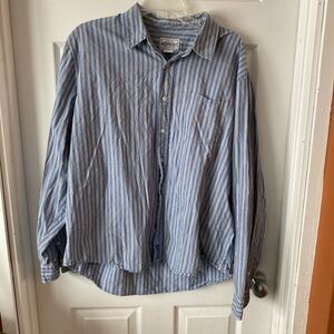 Aeropostale Men’s Front Button Along Sleeved Vertical Striped Blue Shirt Y2K